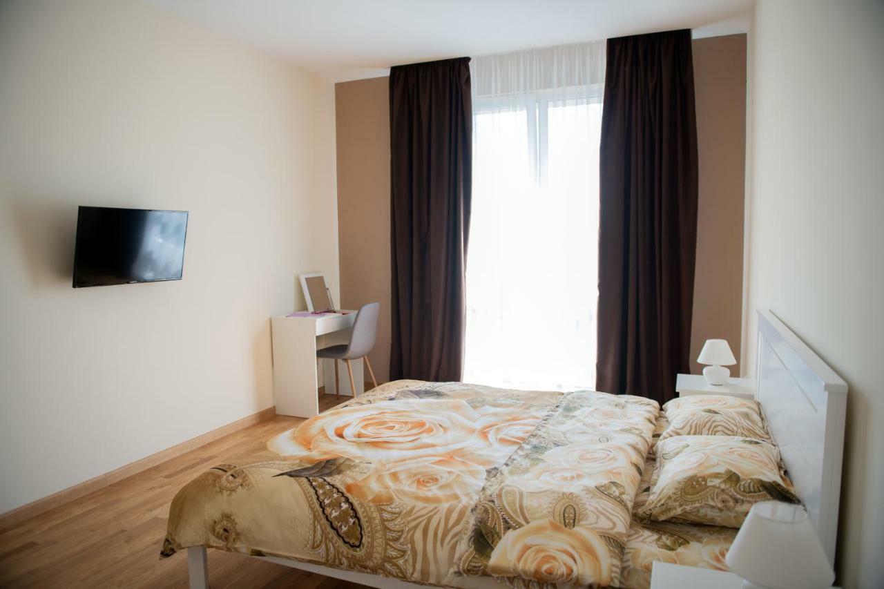 Avalonrestapartments Liov Exterior foto